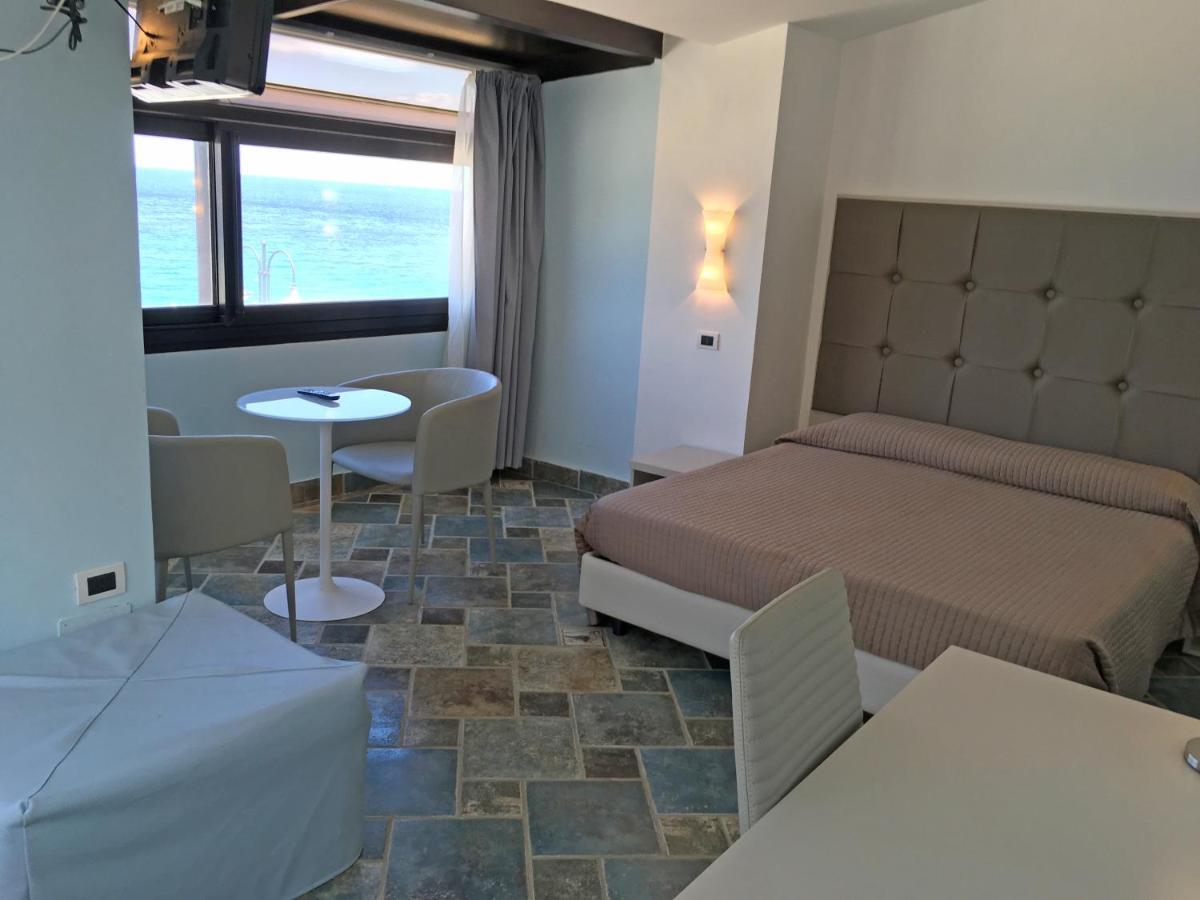 Bed and Breakfast Bb Oasis à Scilla Extérieur photo